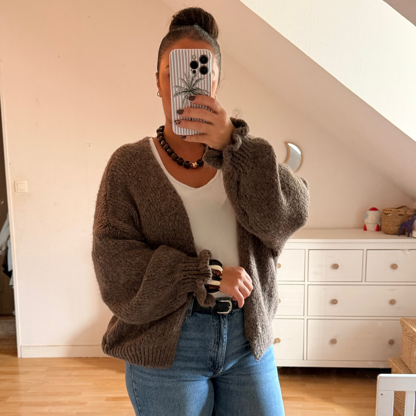 🧶 Gilet Taupe – Style Confort & Élégance