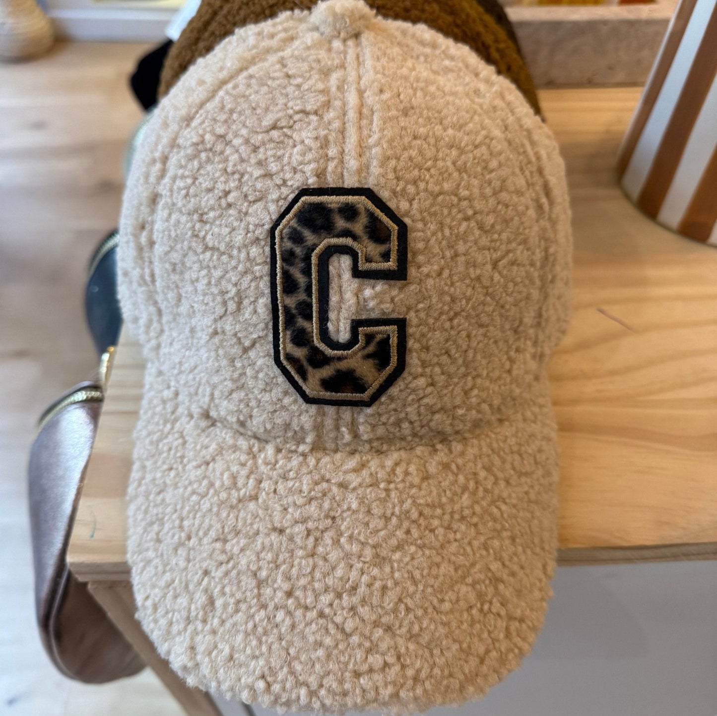 Casquette moumoute beige