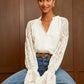 Blouse écrue à manches en dentelle